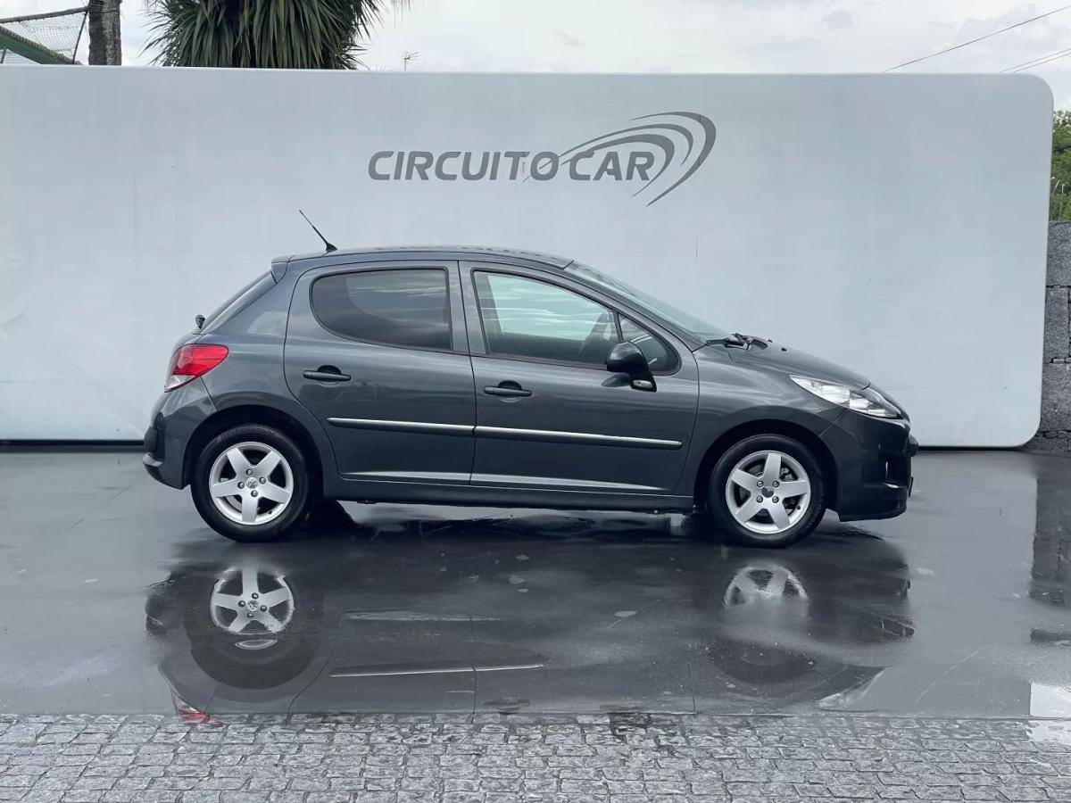 peugeot-207-2011-diesel-1398cc