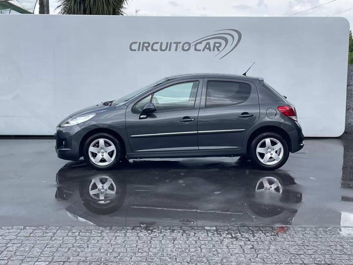 peugeot-207-2011-diesel-1398cc