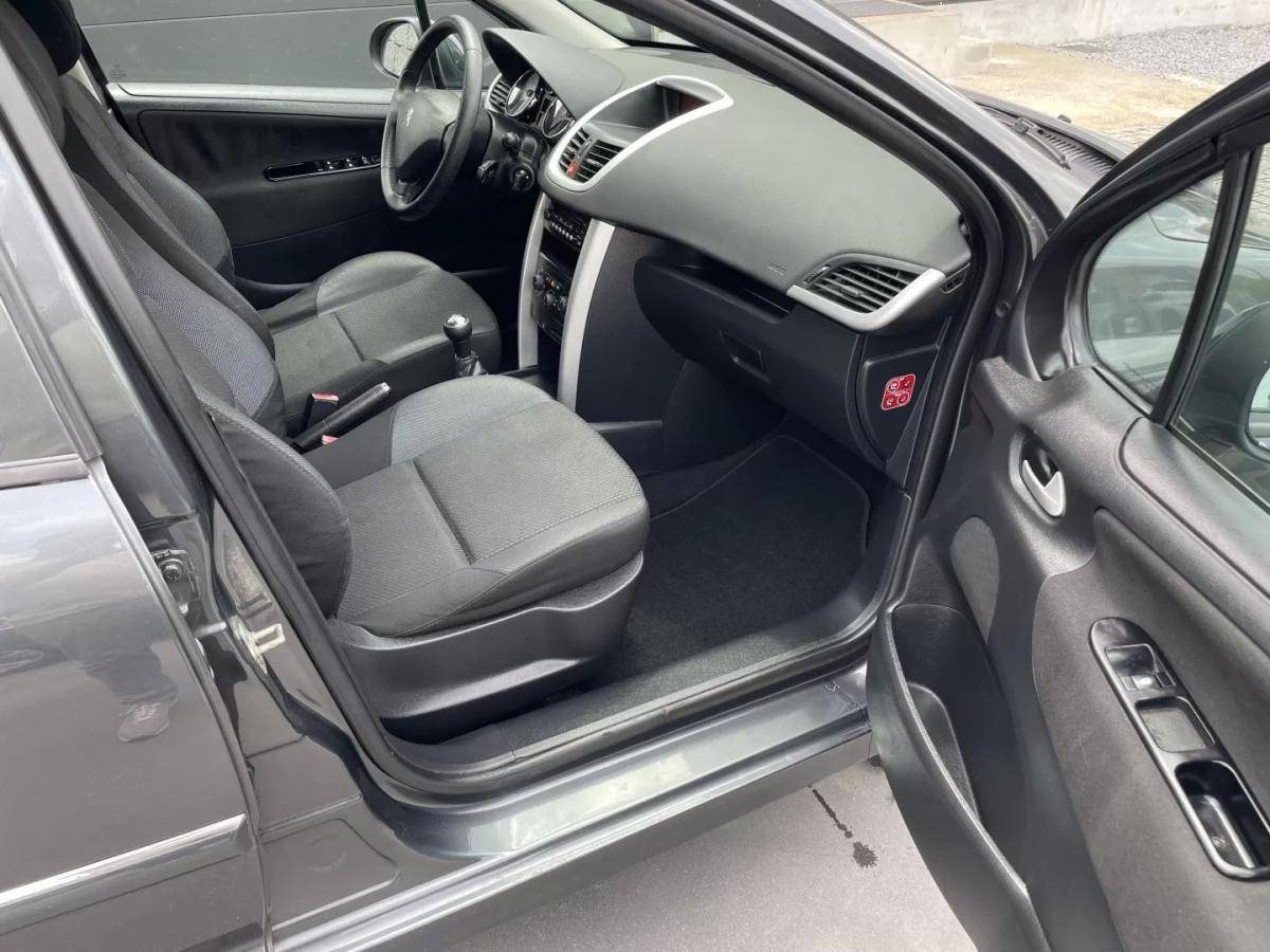 peugeot-207-2011-diesel-1398cc