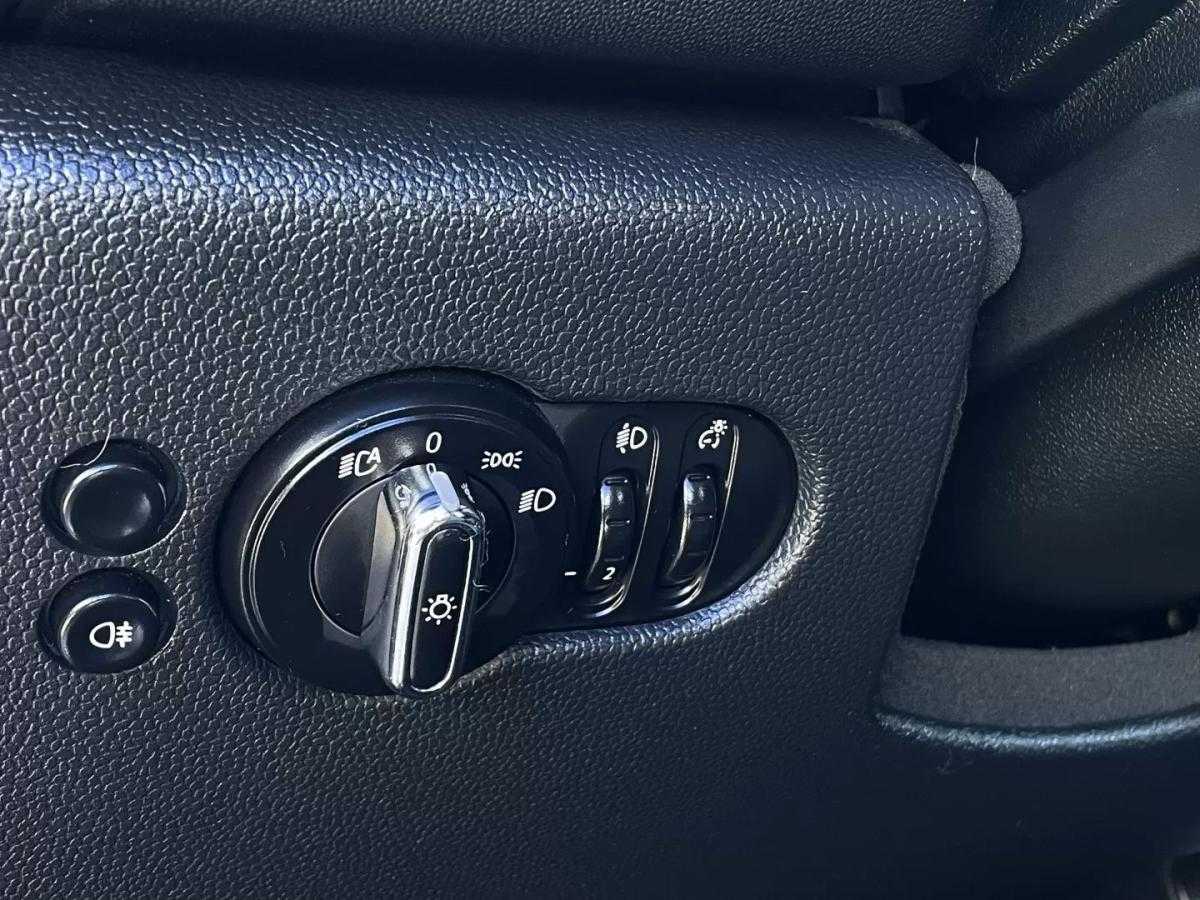 mini-cooper-2021-eletrico-200cc