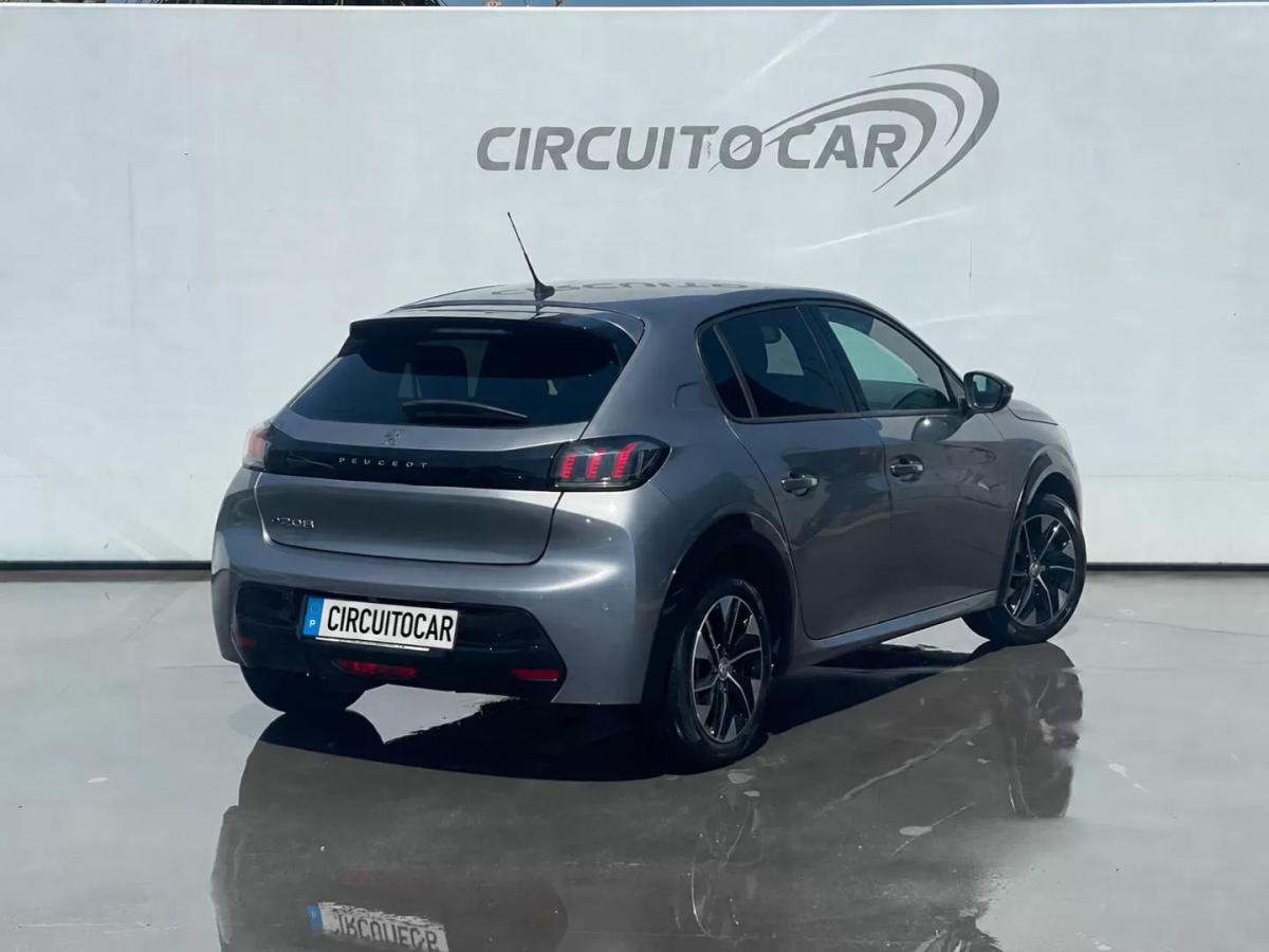 peugeot-e-208-2023-eletrico-0cc