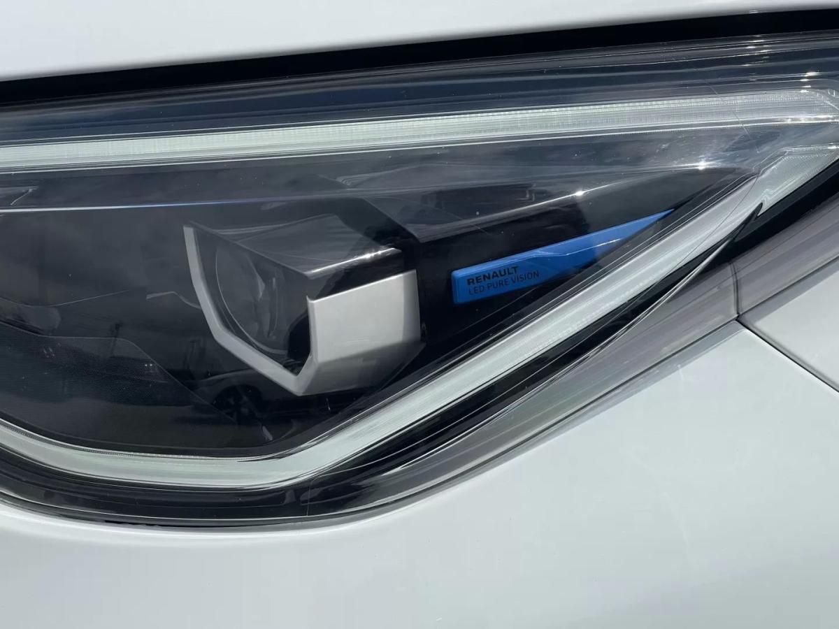 renault-zoe-2020-eletrico-200cc