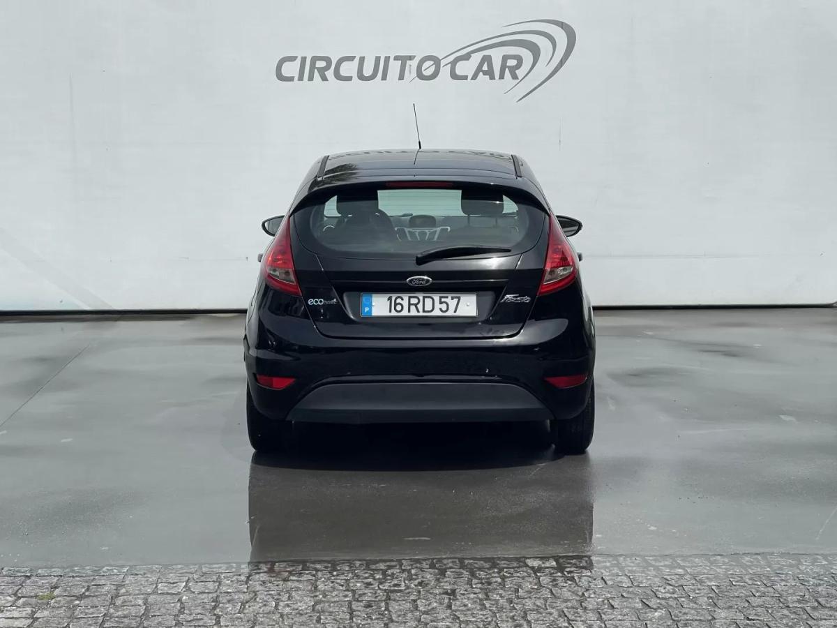 ford-fiesta-2012-diesel-1560cc