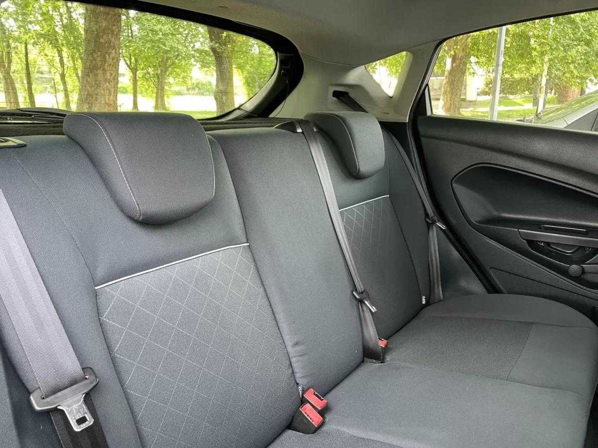 ford-fiesta-2012-diesel-1560cc