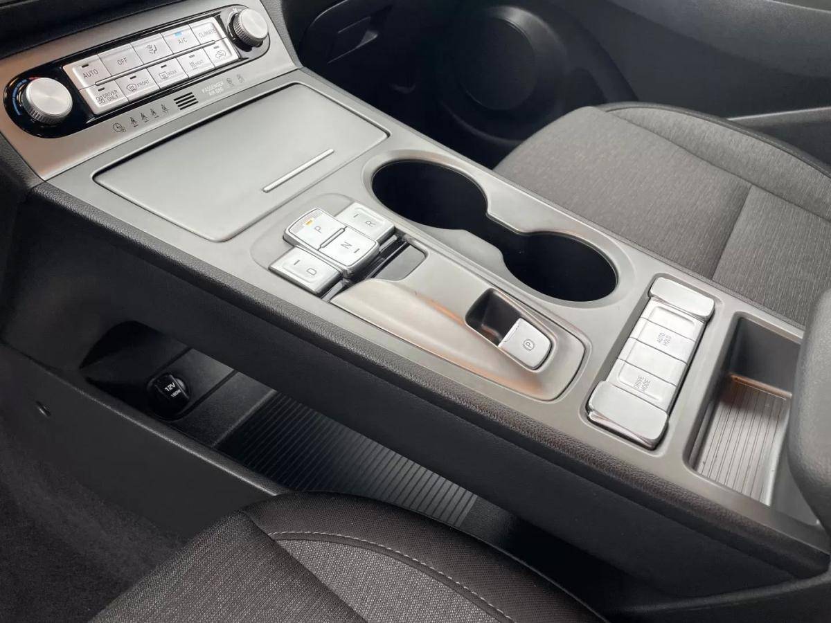 hyundai-kauai-2022-eletrico-200cc