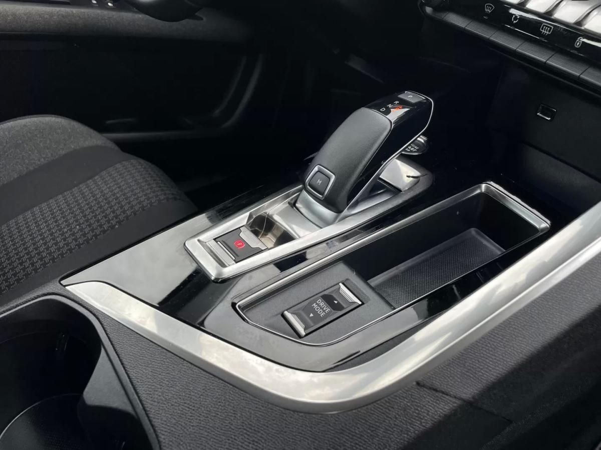 peugeot-3008-2022-gasolina-1199cc