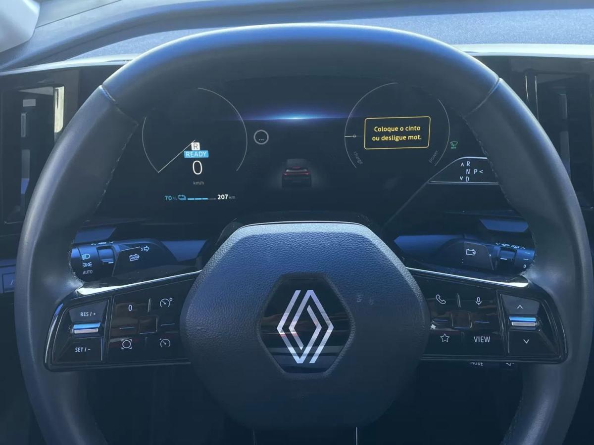 renault-megane-e-tech-2022-eletrico-200cc