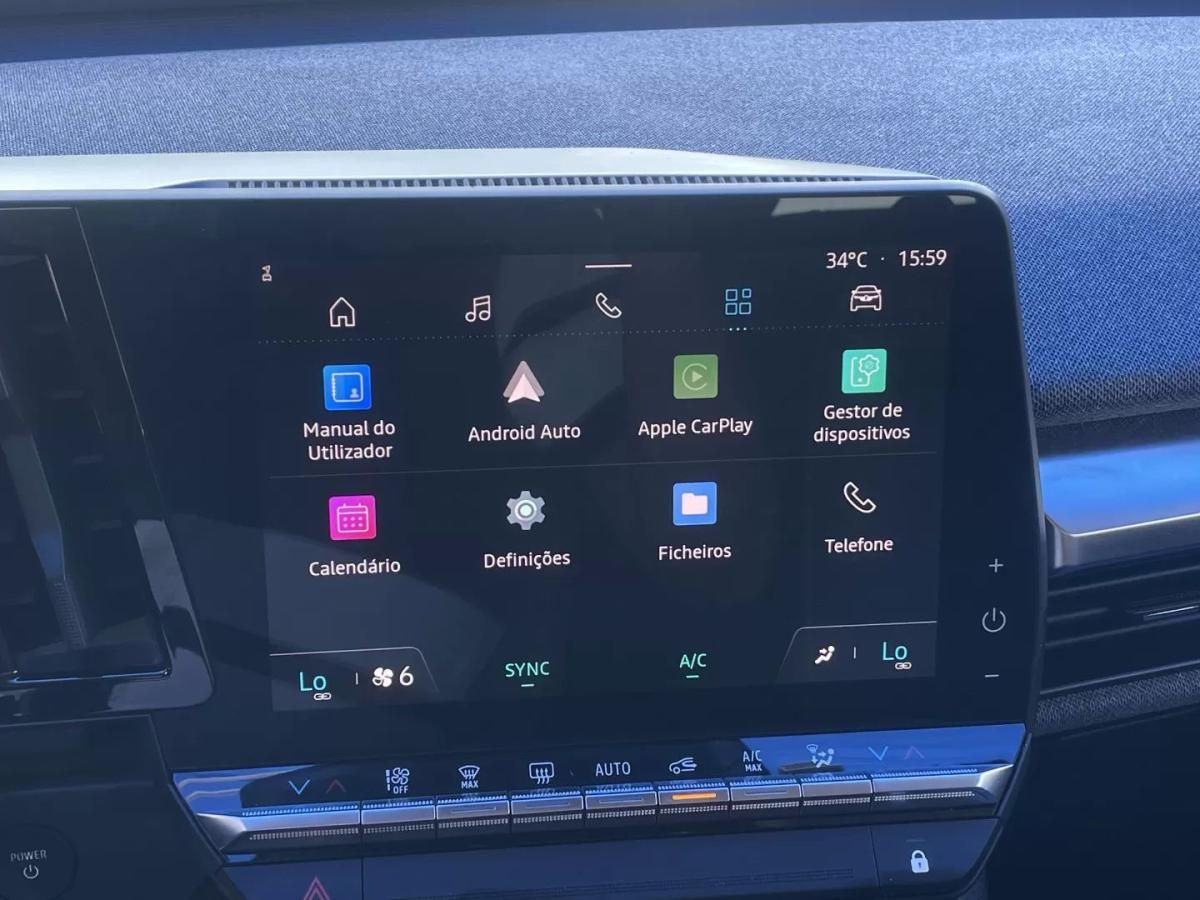 renault-megane-e-tech-2022-eletrico-200cc