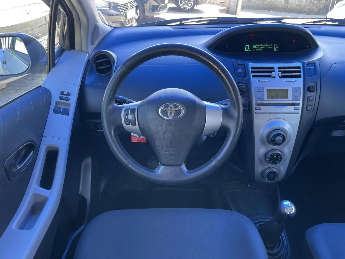 toyota-yaris-2006-gasolina-998cc
