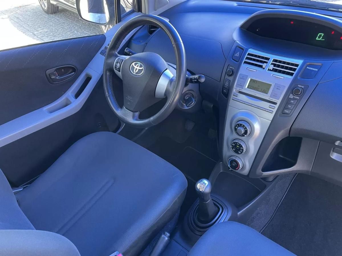 toyota-yaris-2006-gasolina-998cc