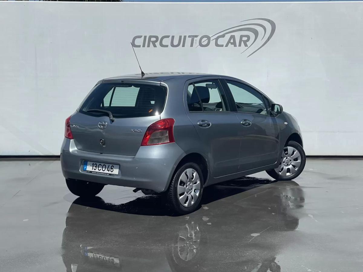 toyota-yaris-2006-gasolina-998cc