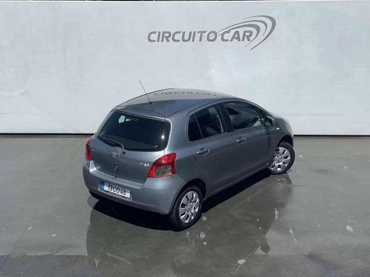 toyota-yaris-2006-gasolina-998cc