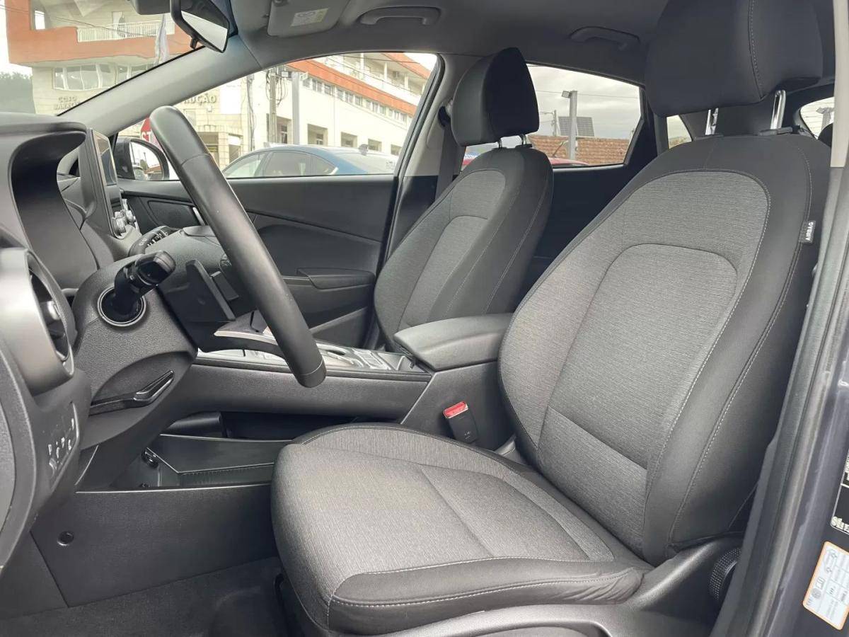 hyundai-kauai-2021-eletrico-200cc