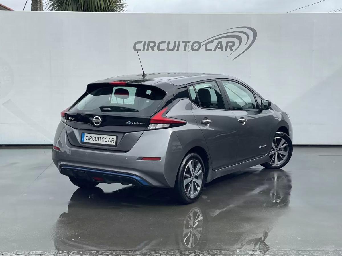 nissan-leaf-2019-eletrico-200cc