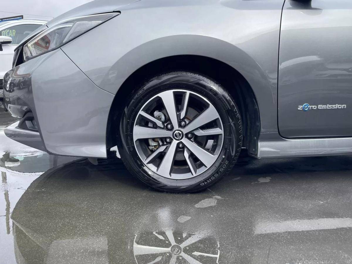 nissan-leaf-2019-eletrico-200cc