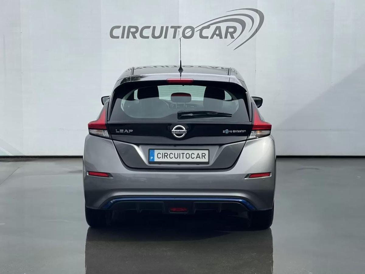 nissan-leaf-2019-eletrico-200cc