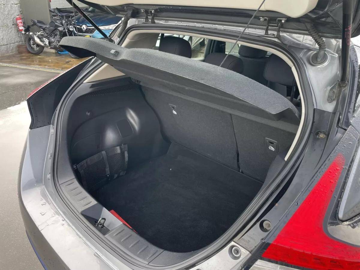 nissan-leaf-2019-eletrico-200cc
