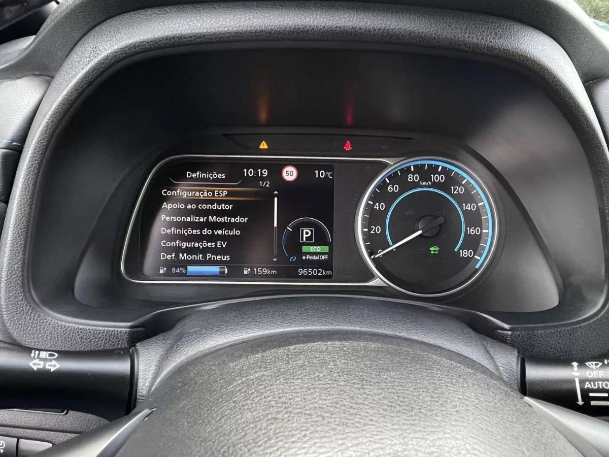 nissan-leaf-2019-eletrico-200cc