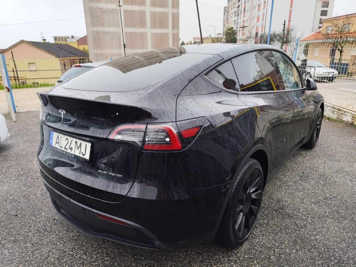 tesla-model-y-long-range-awd-2021-eletrico