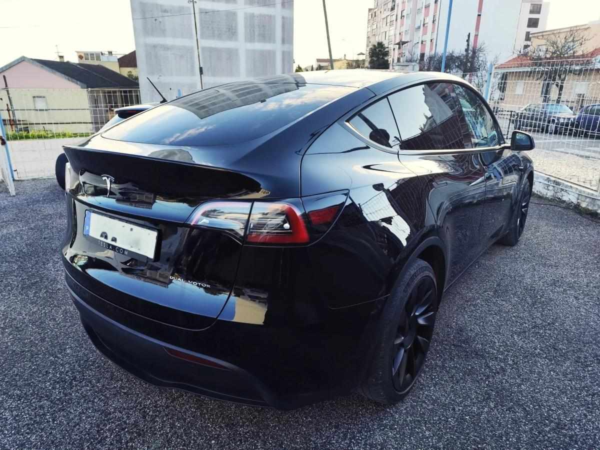tesla-model-y-long-range-awd-2021-eletrico