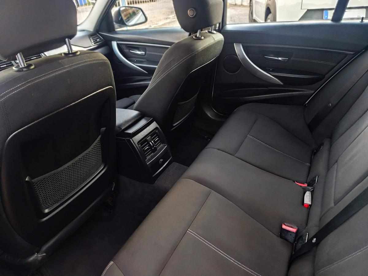 bmw-serie-3-318d-xdrive-2015-diesel-1995cc