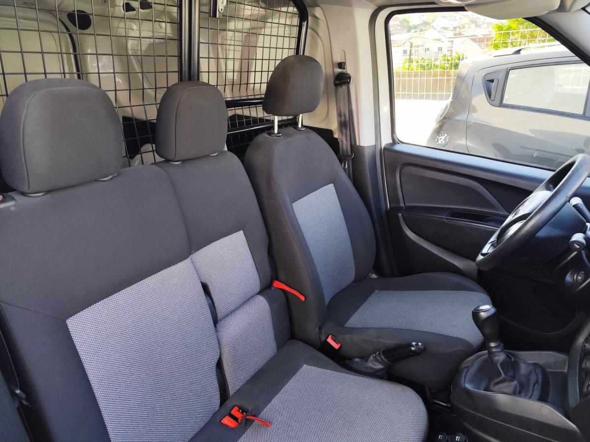 fiat-doblo-1-2-95cv-2021-diesel-1248cc