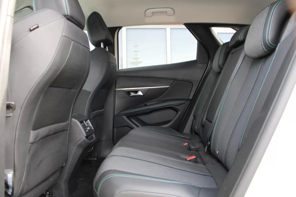 peugeot-3008-2021-diesel-1499cc