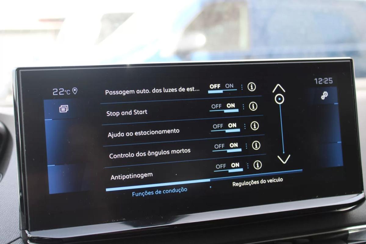 peugeot-3008-2021-diesel-1499cc