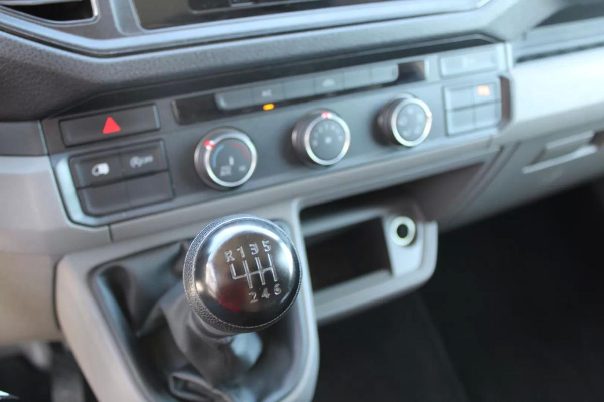 volkswagen-crafter-2021-diesel-1968cc