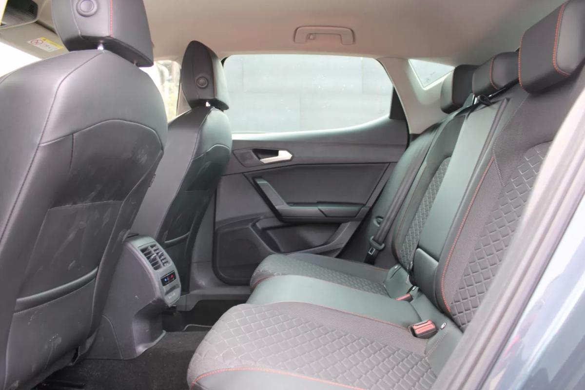 seat-leon-2021-diesel-1968cc