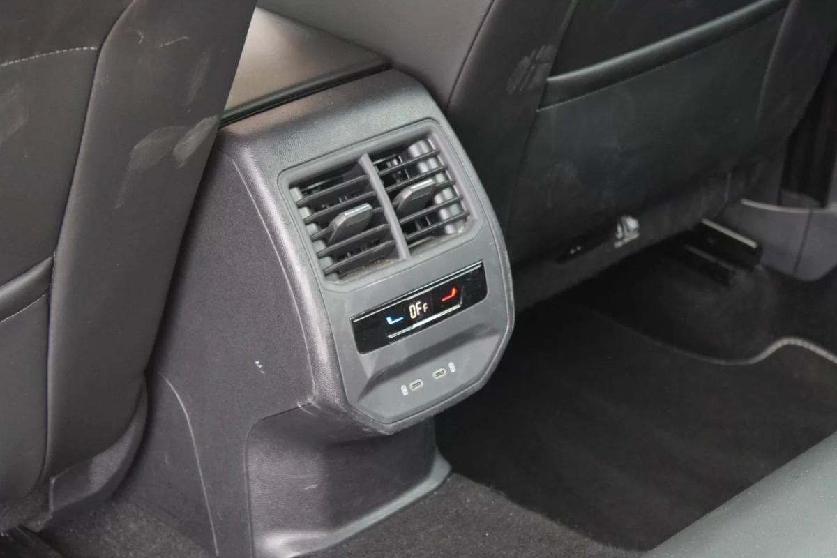 seat-leon-2021-diesel-1968cc