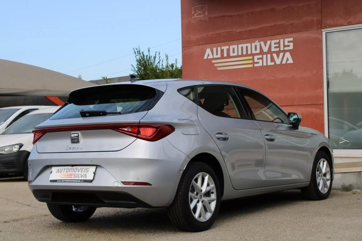 seat-leon-2022-diesel-1968cc