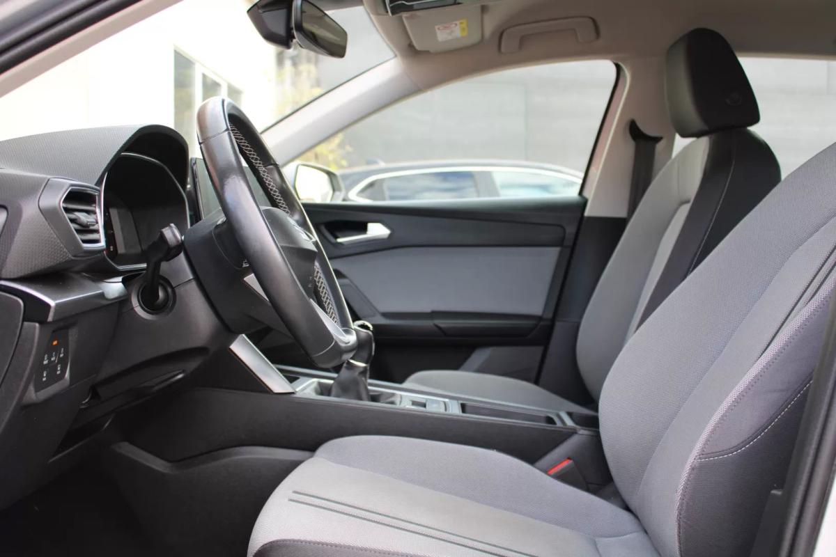 seat-leon-2022-diesel-1968cc