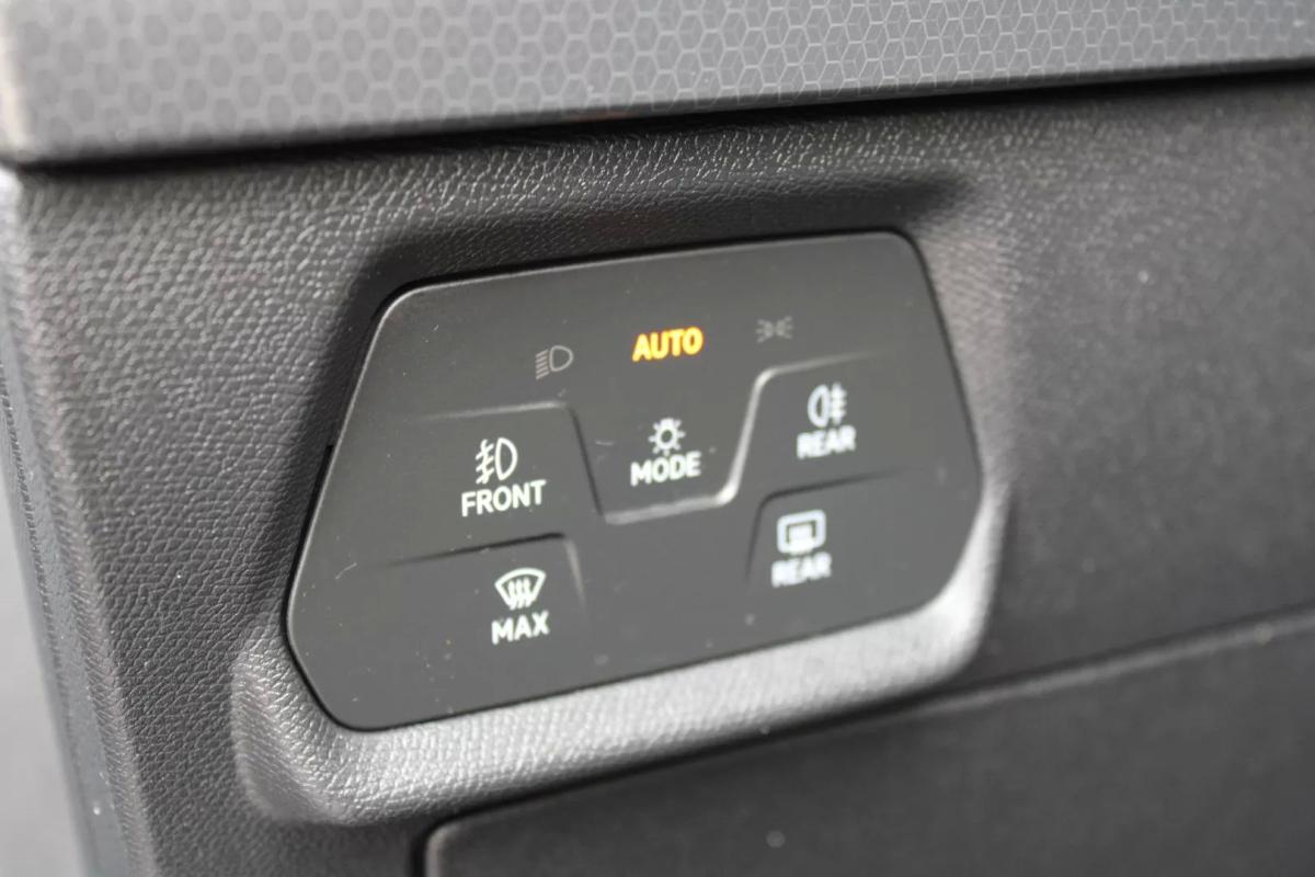 seat-leon-2022-diesel-1968cc