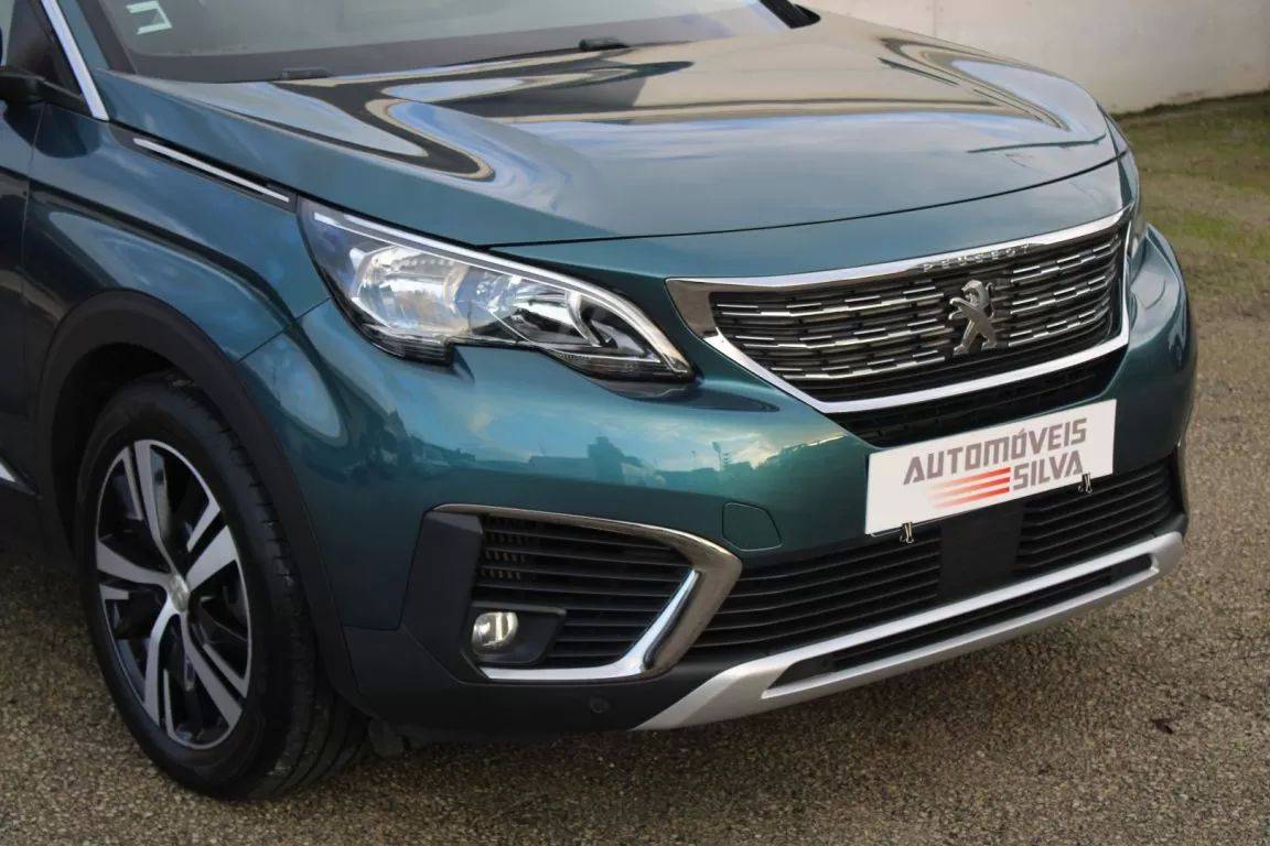peugeot-5008-2018-diesel-1499cc