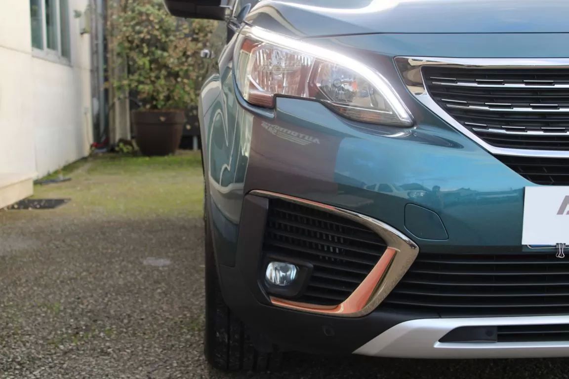 peugeot-5008-2018-diesel-1499cc