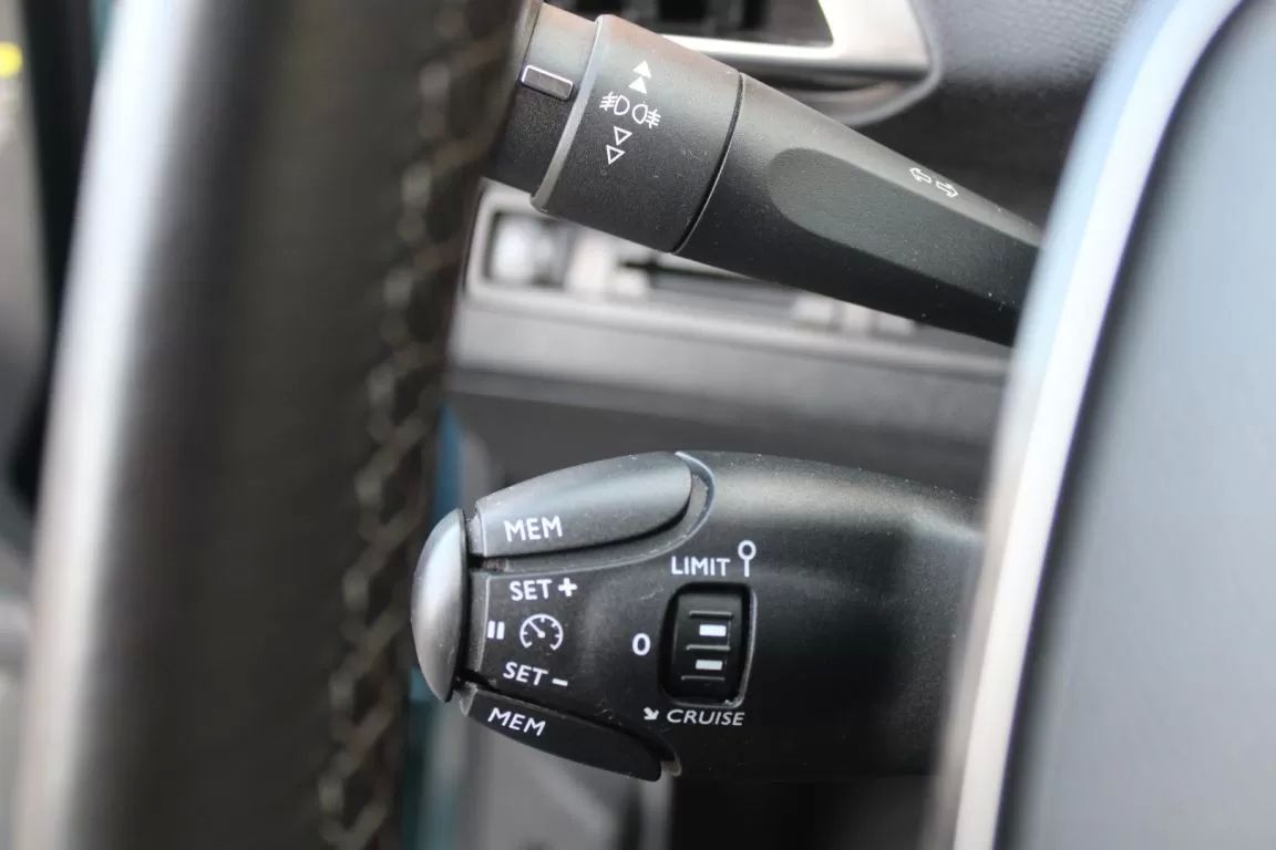 peugeot-5008-2018-diesel-1499cc
