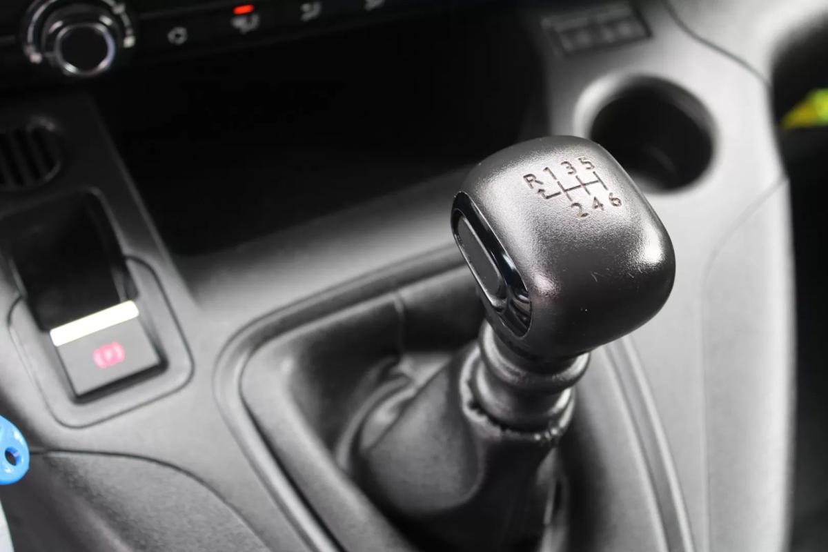 peugeot-partner-2021-diesel-1499cc