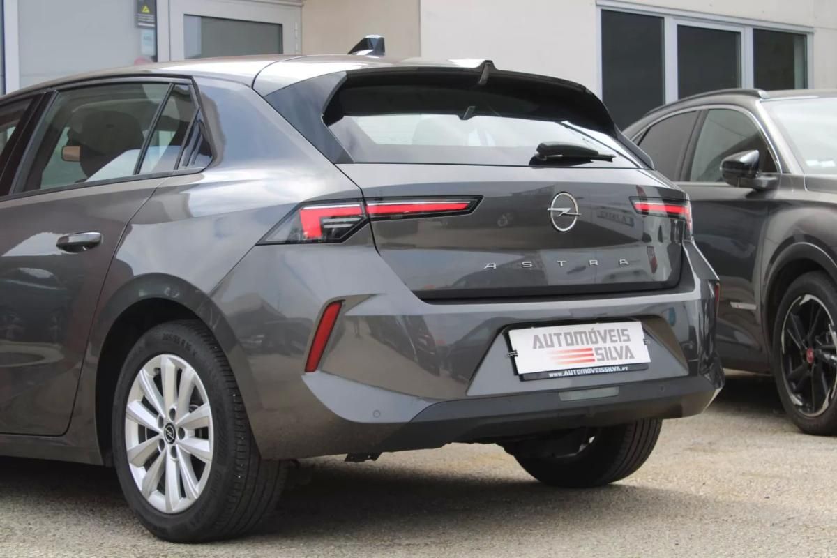 opel-astra-2023-diesel-1499cc