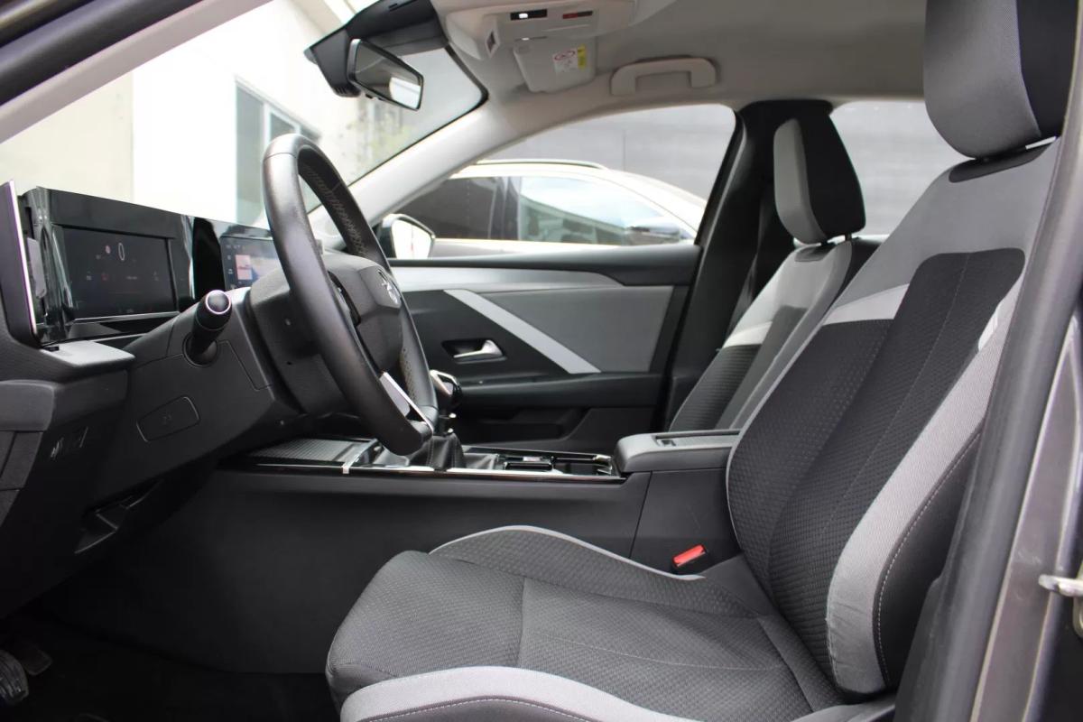 opel-astra-2023-diesel-1499cc