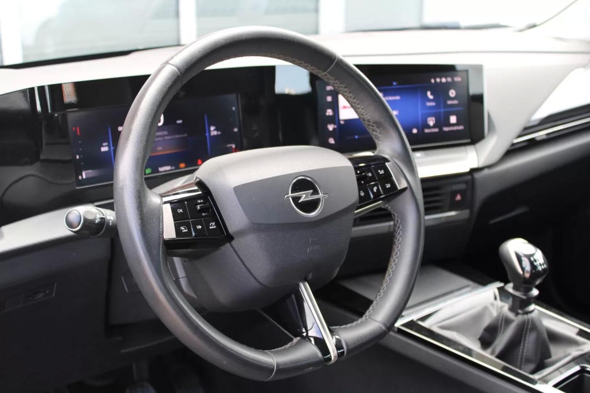 opel-astra-2023-diesel-1499cc