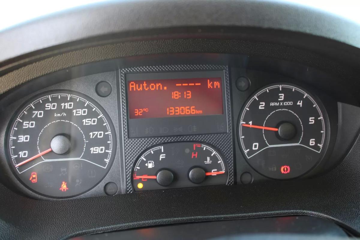 peugeot-boxer-2022-diesel-2179cc