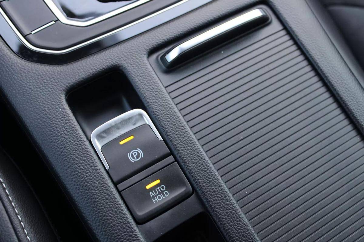 volkswagen-arteon-2022-diesel-1968cc