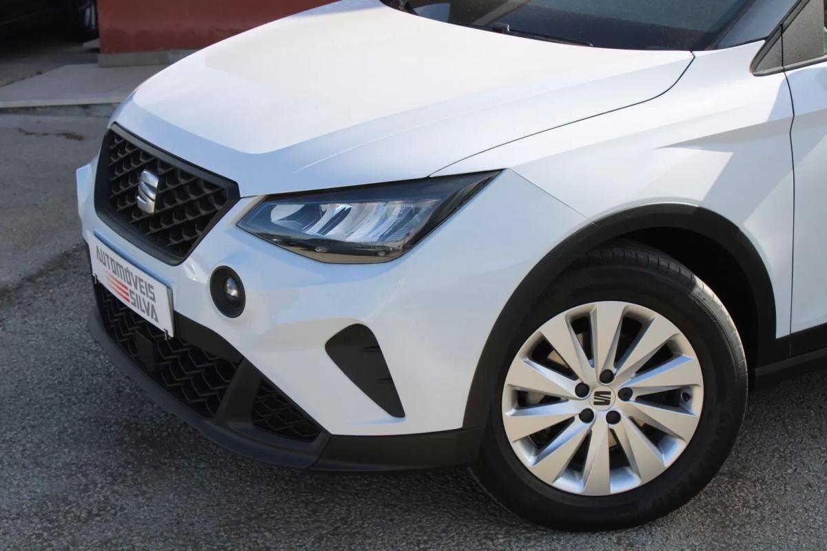 seat-arona-2023-gasolina-999cc