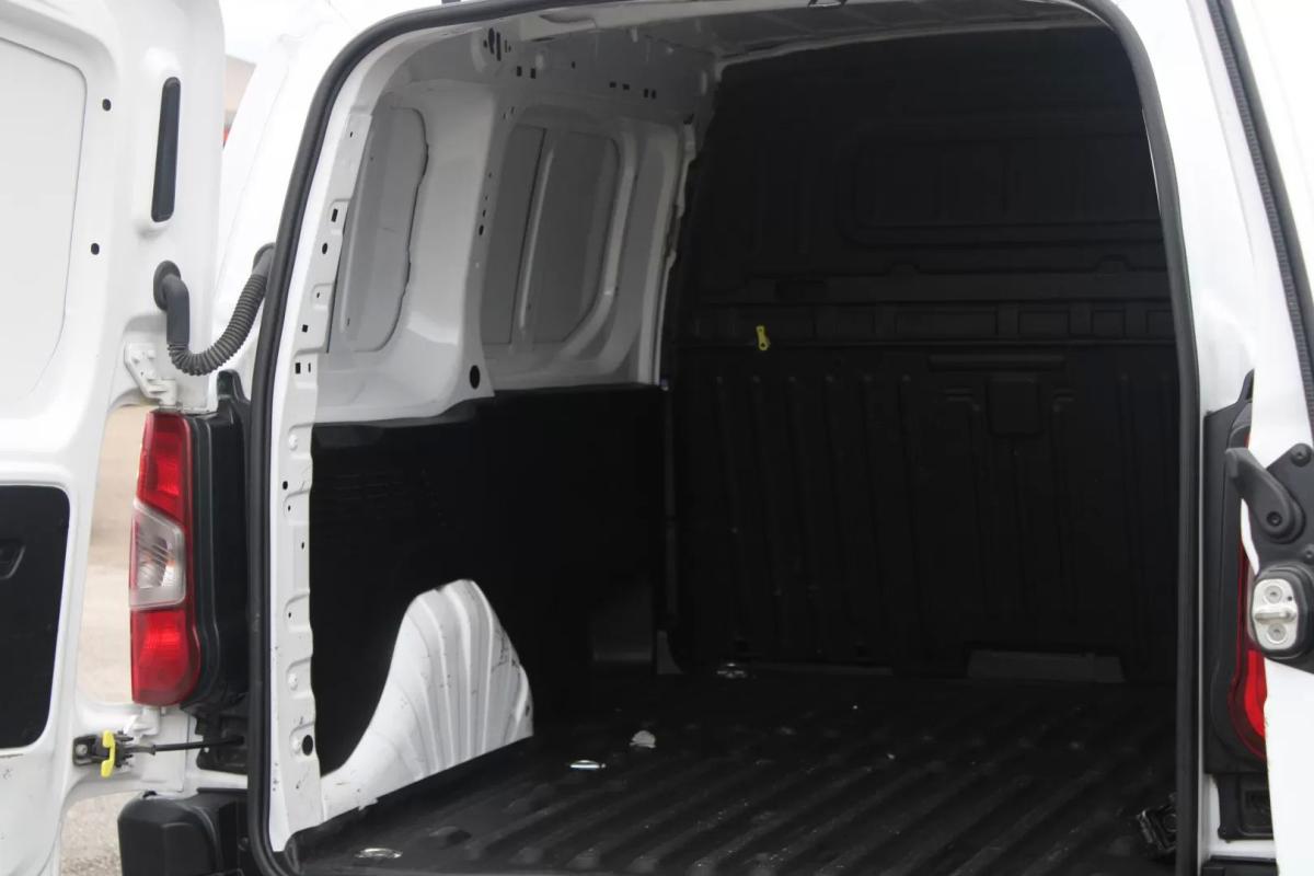 citroen-berlingo-2021-diesel-1499cc