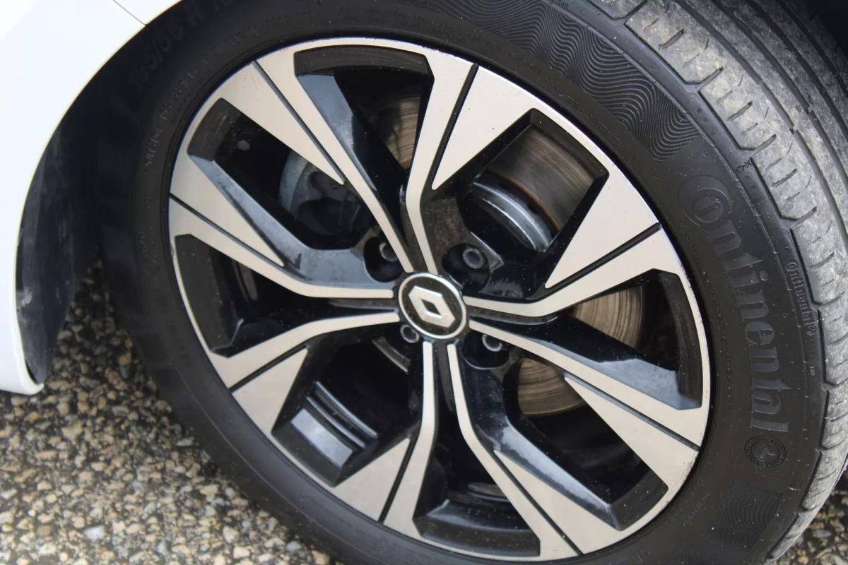 renault-clio-2023-diesel-1461cc