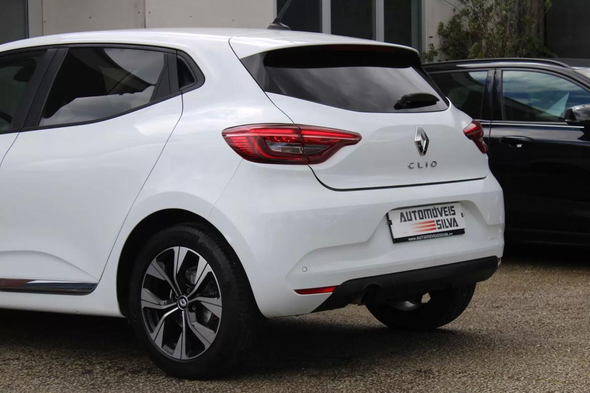 renault-clio-2023-diesel-1461cc