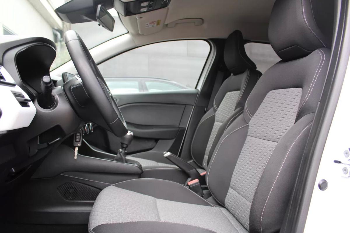 renault-clio-2023-diesel-1461cc