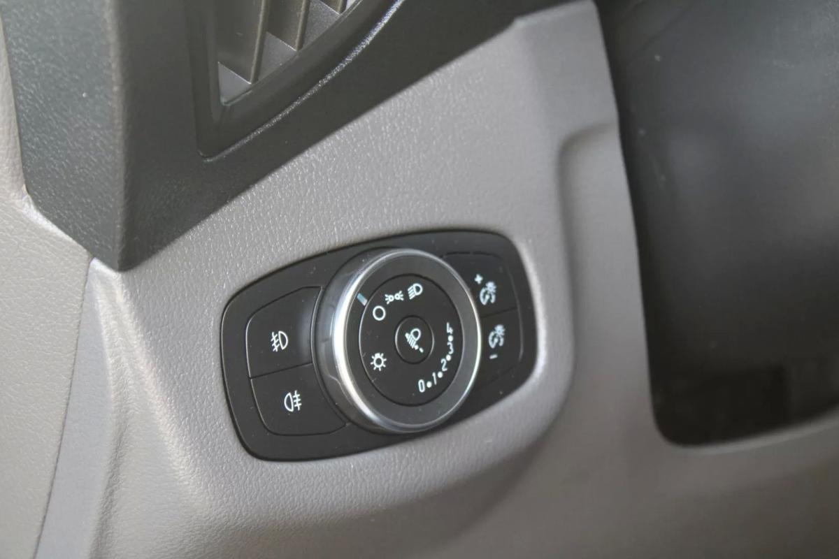 ford-transit-connect-2021-diesel-1499cc