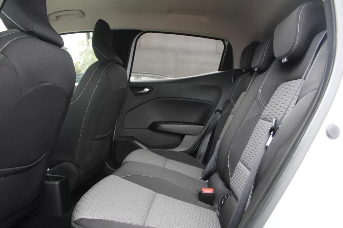 renault-clio-2023-diesel-1461cc